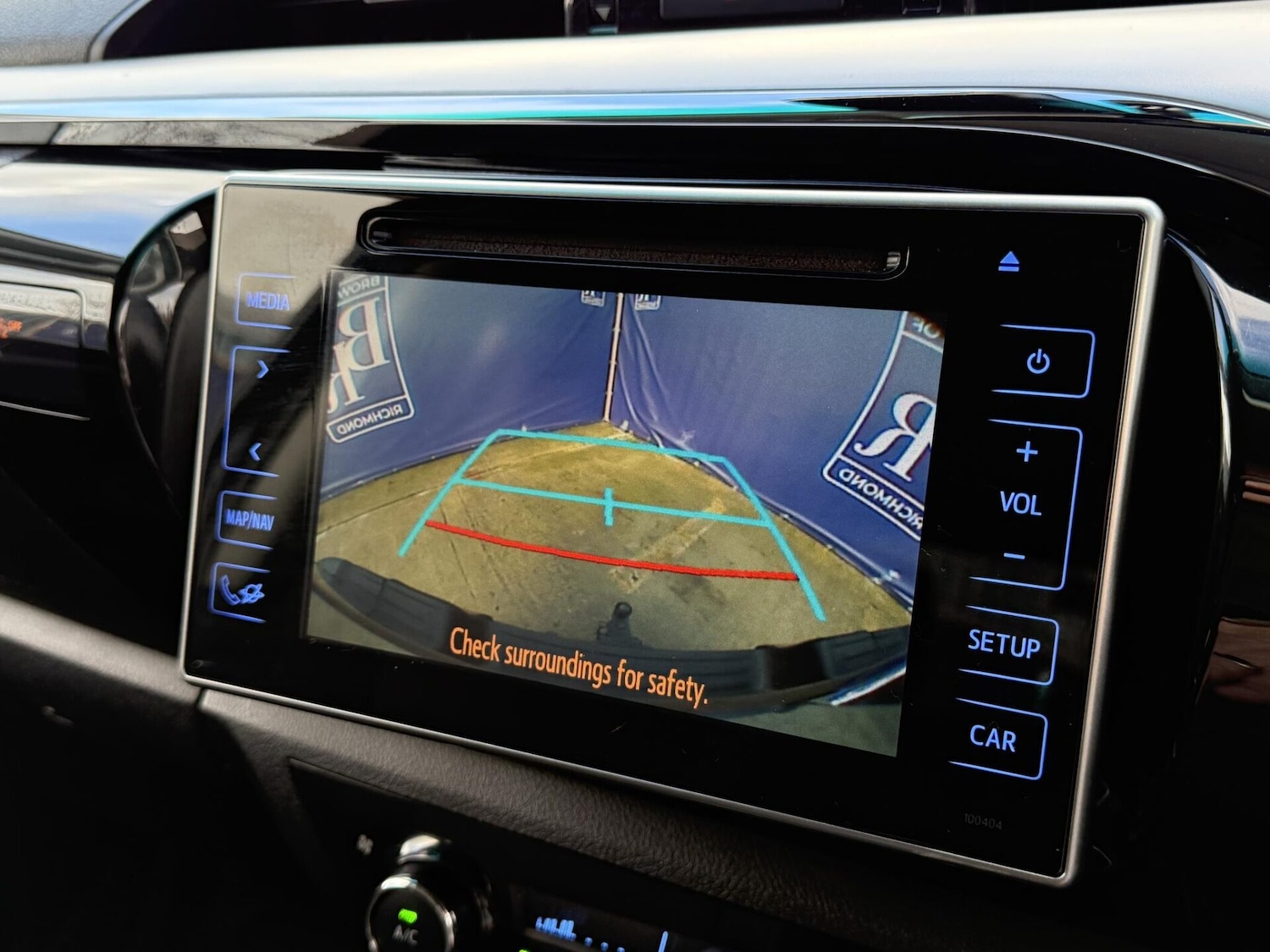 Used Toyota Hilux 2019 for sale - 76518552: Photo 30