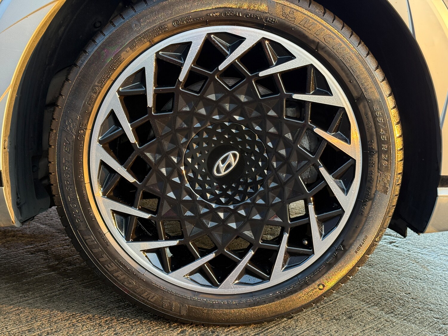 Used Hyundai IONIQ 5 for sale - 77502697: Photo 15