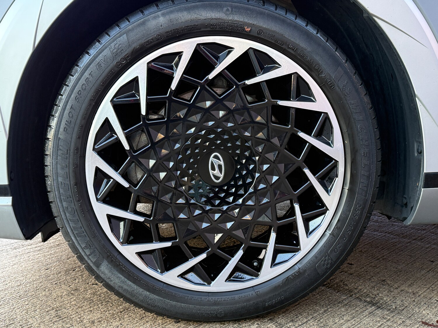 Used Hyundai IONIQ 5 for sale - 77502697: Photo 19