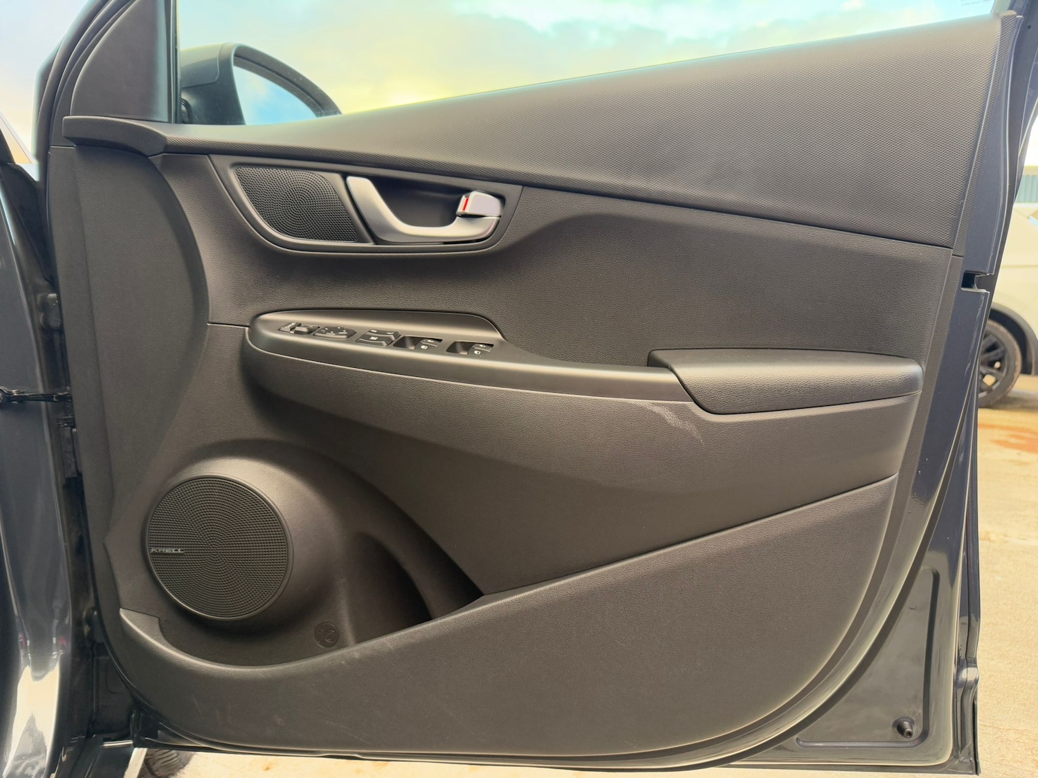 Used Hyundai KONA 2022 for sale - 77208238: Photo 24