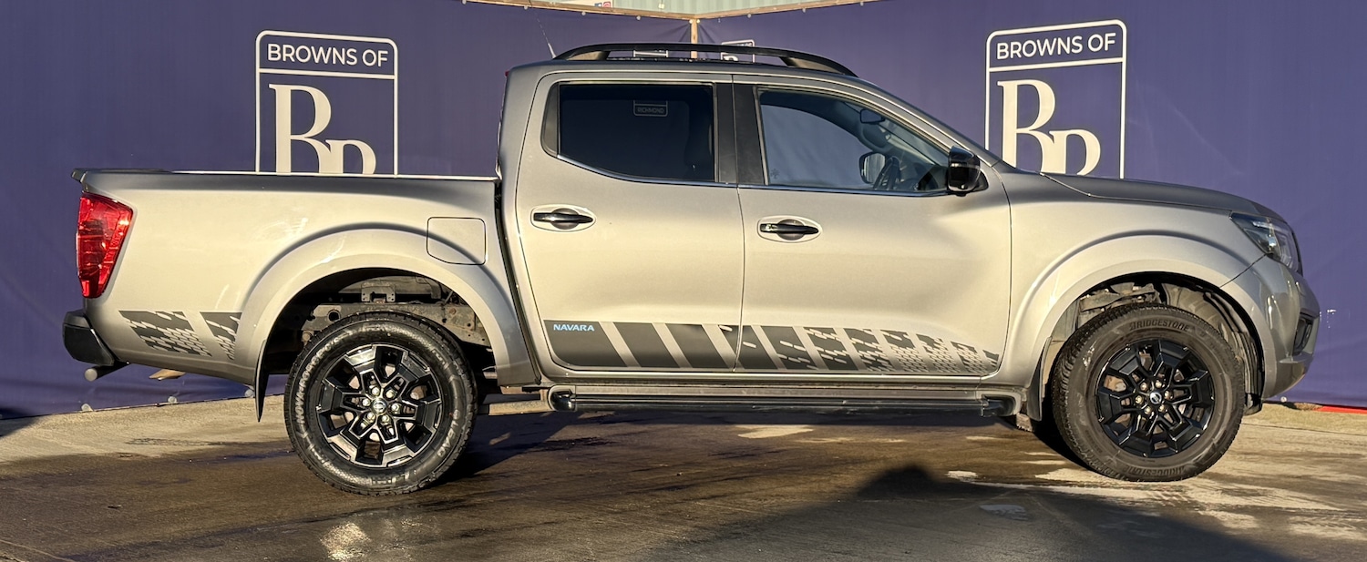 Used Nissan Navara 2021 for sale - 77208219: Photo 2