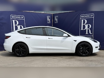 Used Tesla Model 3 2023 for sale - 79100179: Photo