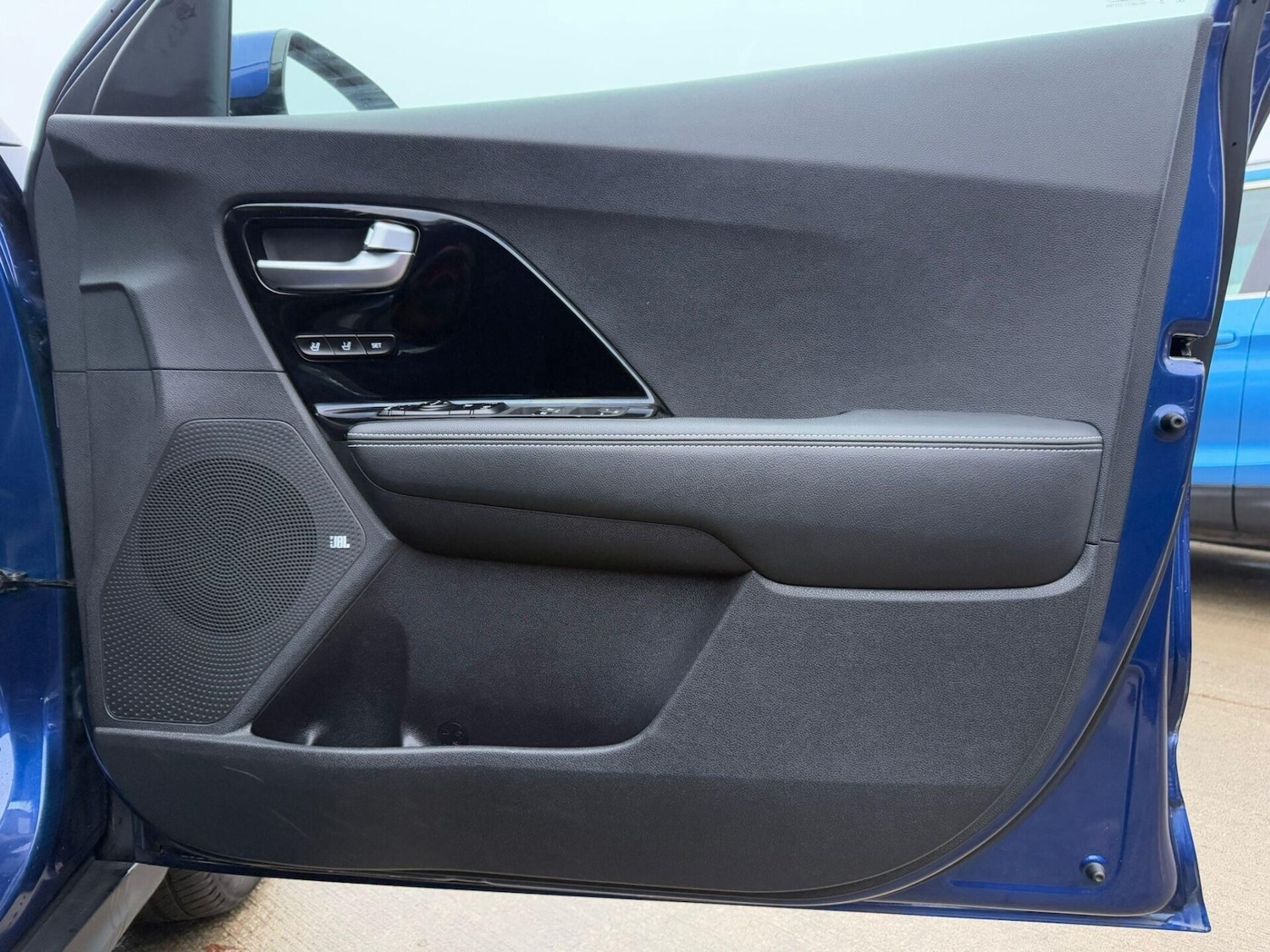 Used Kia Niro 2021 for sale - 76836107: Photo 30