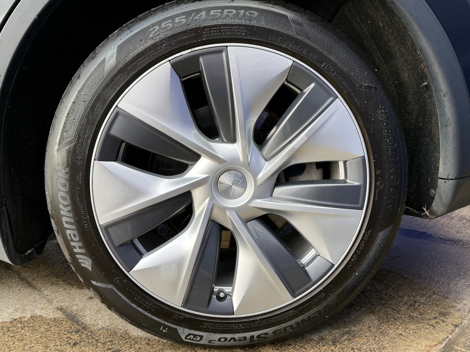 Used Tesla Model Y 2022 for sale - 77640329: Photo 17