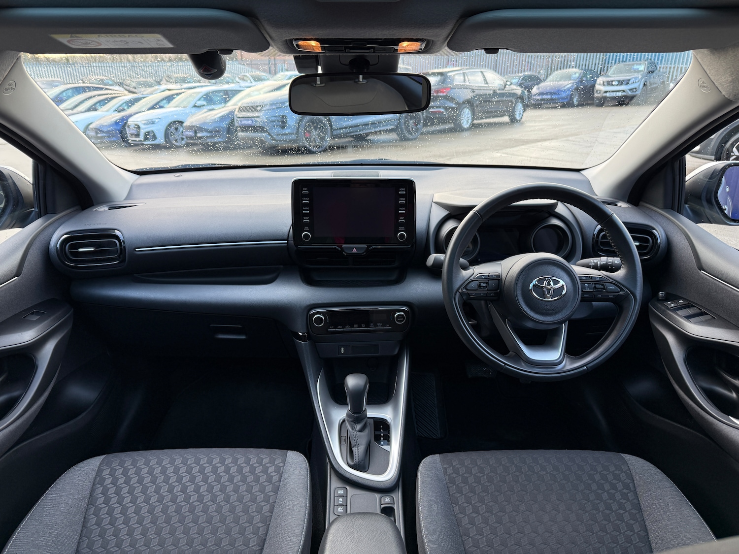 Used Toyota Yaris for sale - 77221366: Photo 26