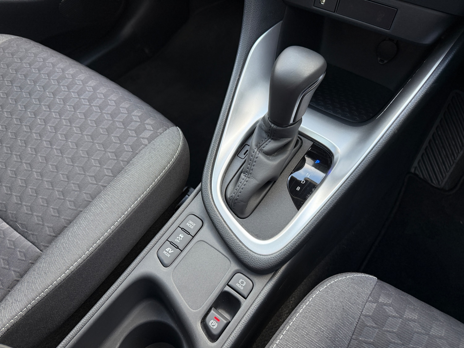 Used Toyota Yaris for sale - 77221366: Photo 40