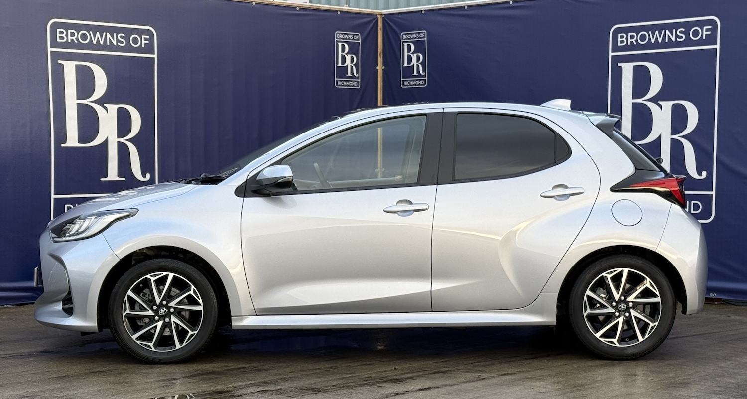 Used Toyota Yaris for sale - 77221366: Photo 7