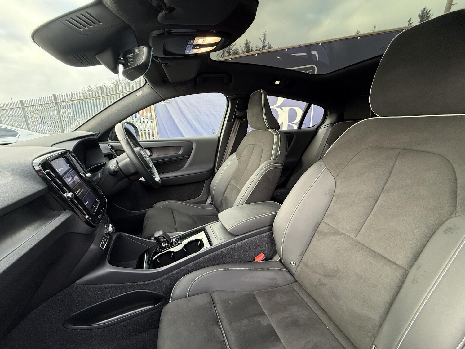 Used Volvo C40 2022 for sale - 77728990: Photo 28