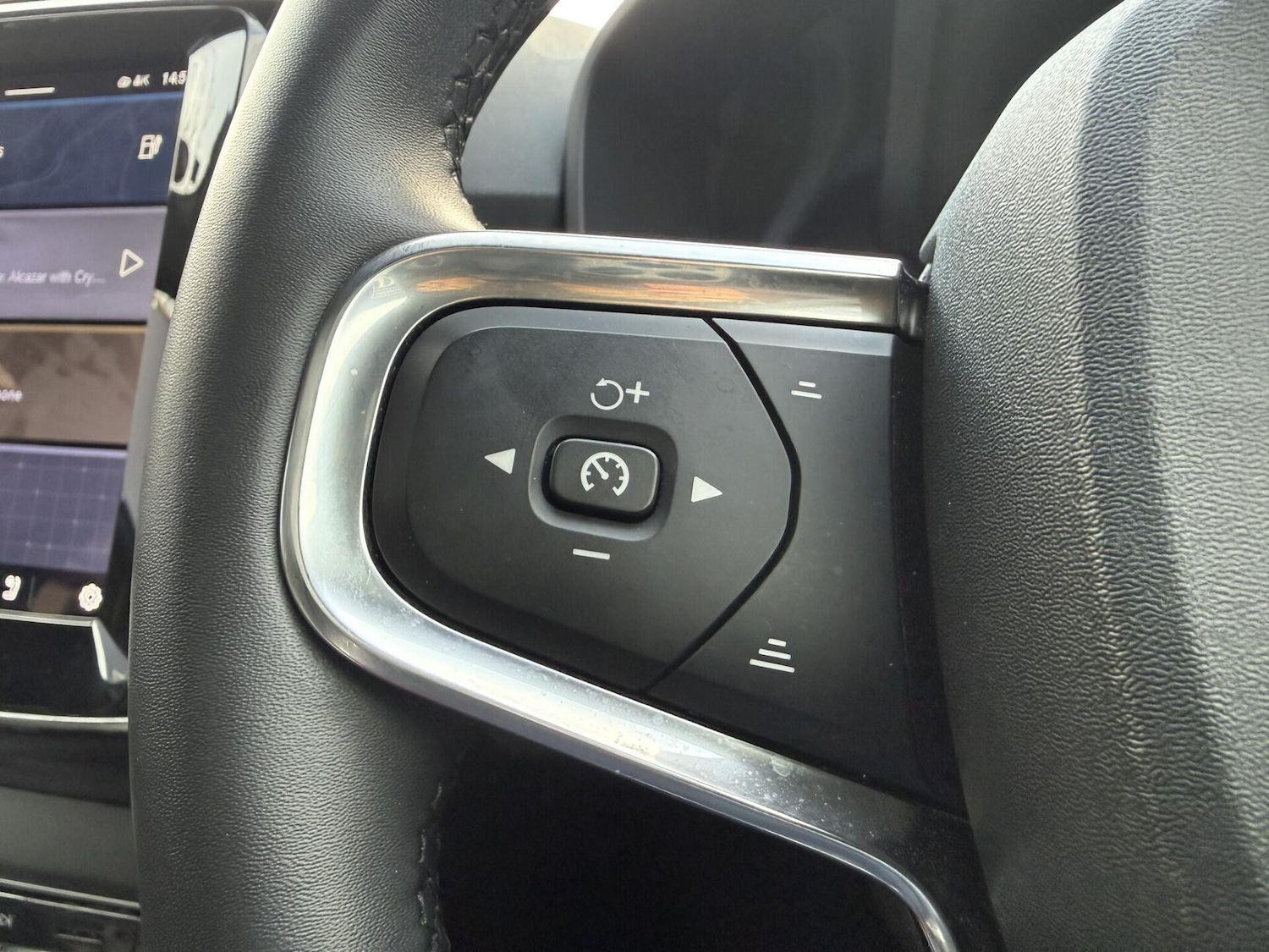 Used Volvo C40 2022 for sale - 77728990: Photo 36