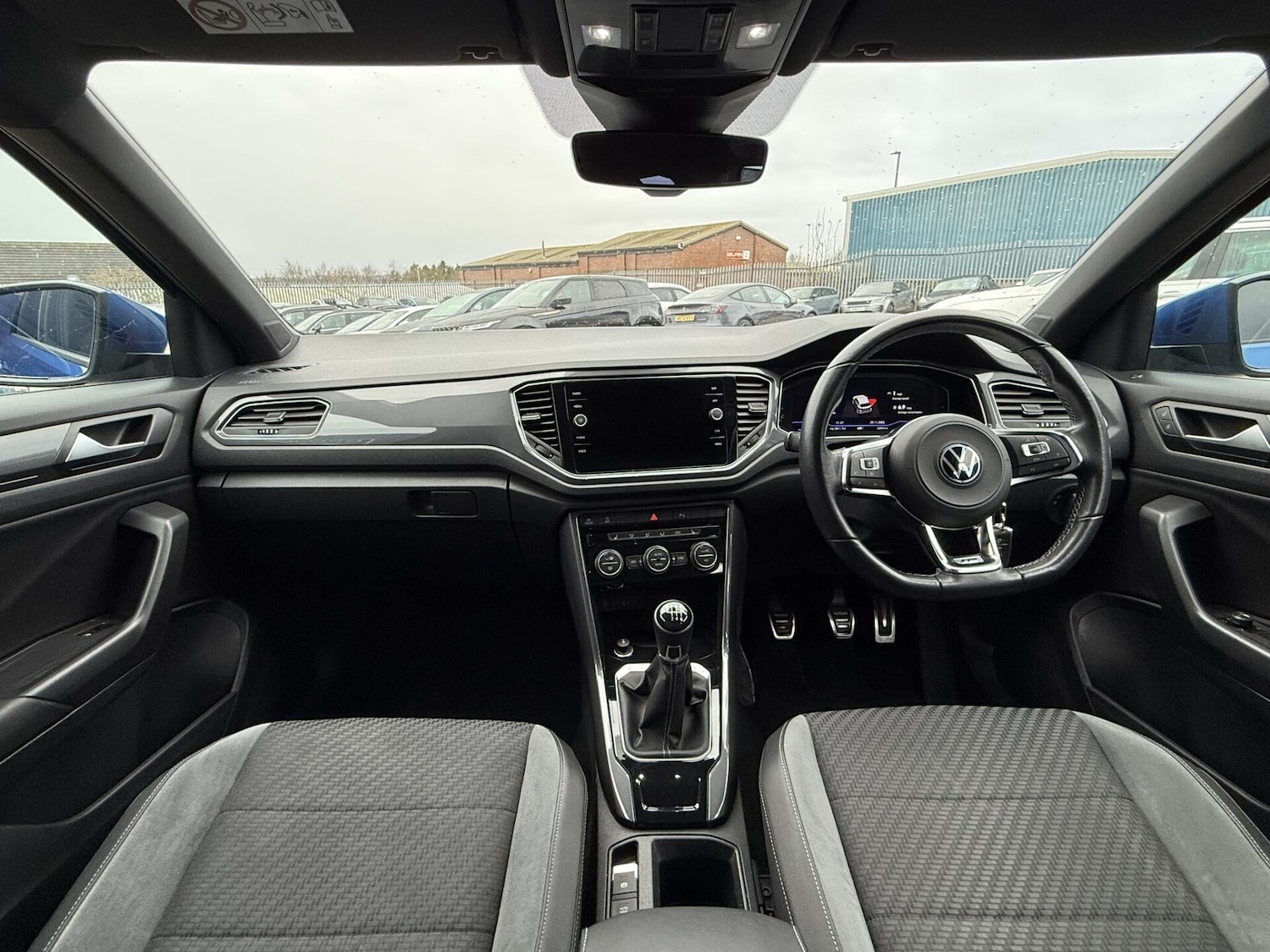 Used Volkswagen T-Roc 2021 for sale - 76748958: Photo 24