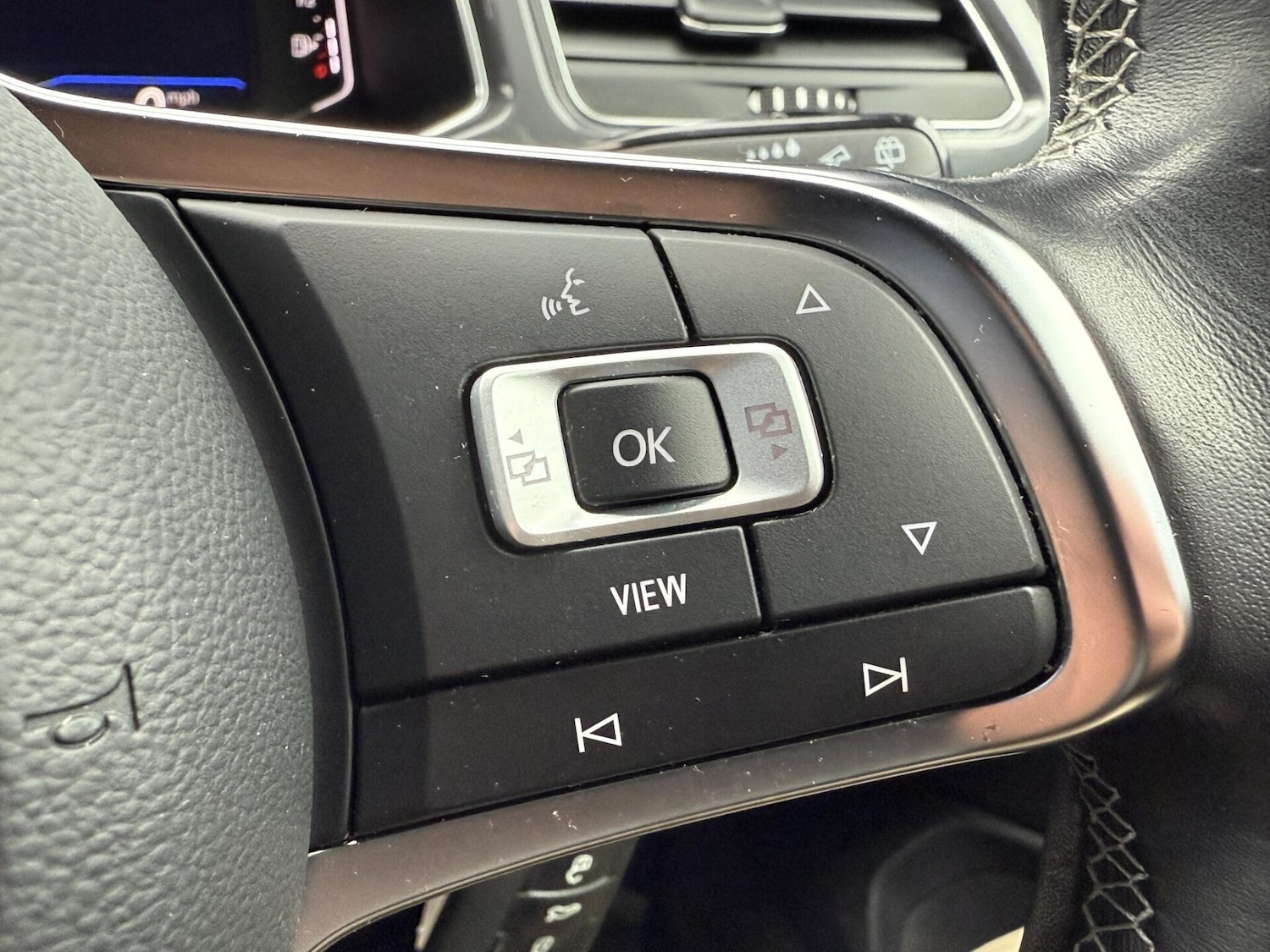 Used Volkswagen T-Roc 2021 for sale - 76748958: Photo 29