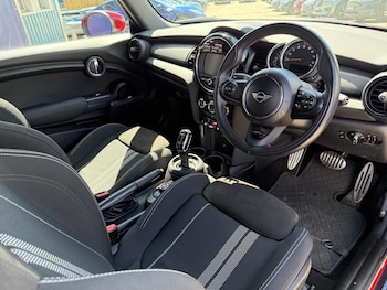 Used MINI Convertible 2020 for sale - 79138997: Photo