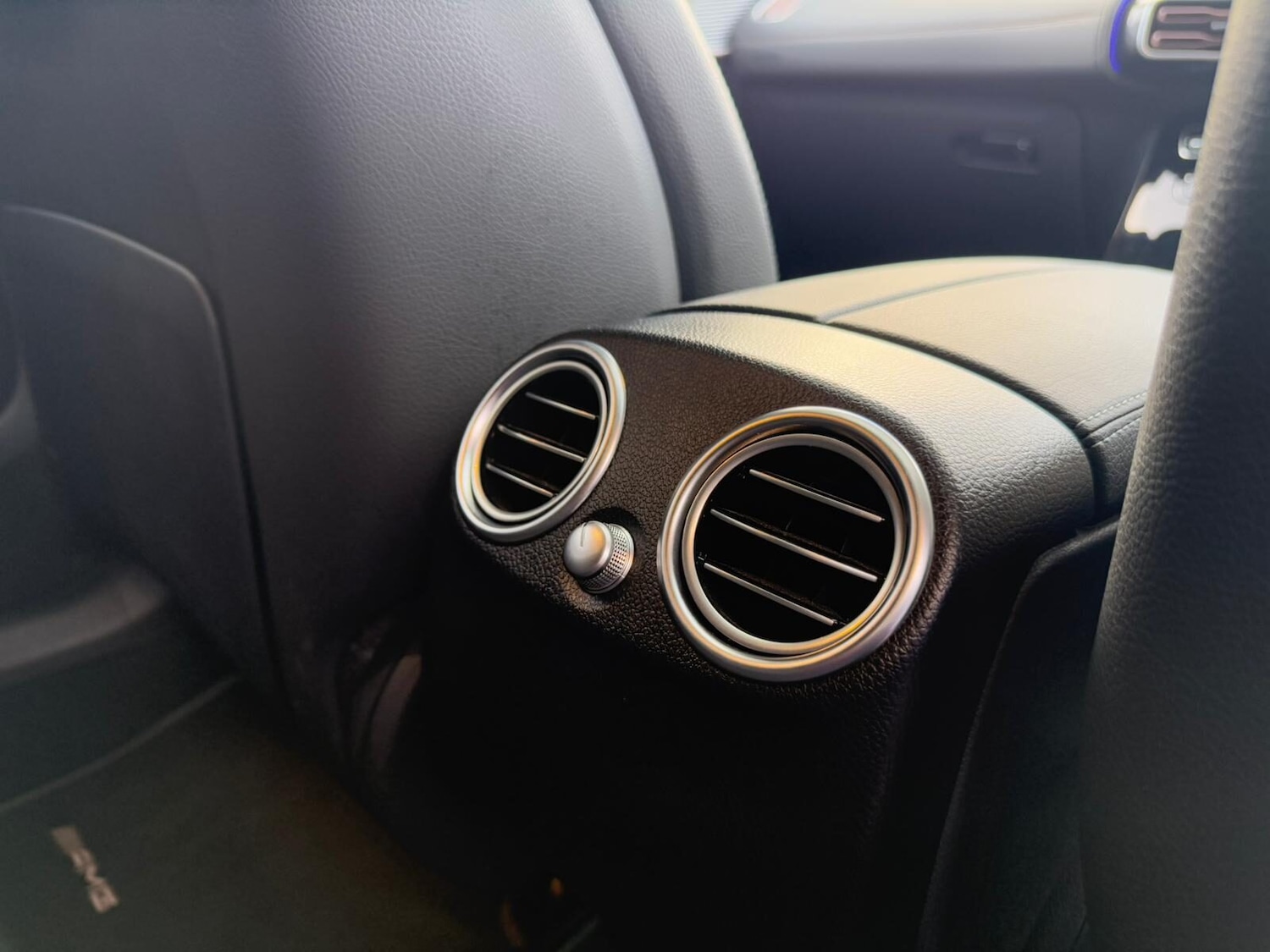 Used Mercedes-Benz EQC 2021 for sale - 76682449: Photo 28