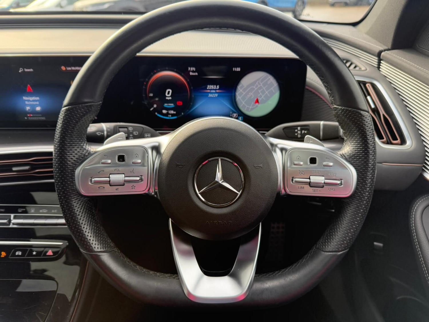 Used Mercedes-Benz EQC 2021 for sale - 76682449: Photo 32