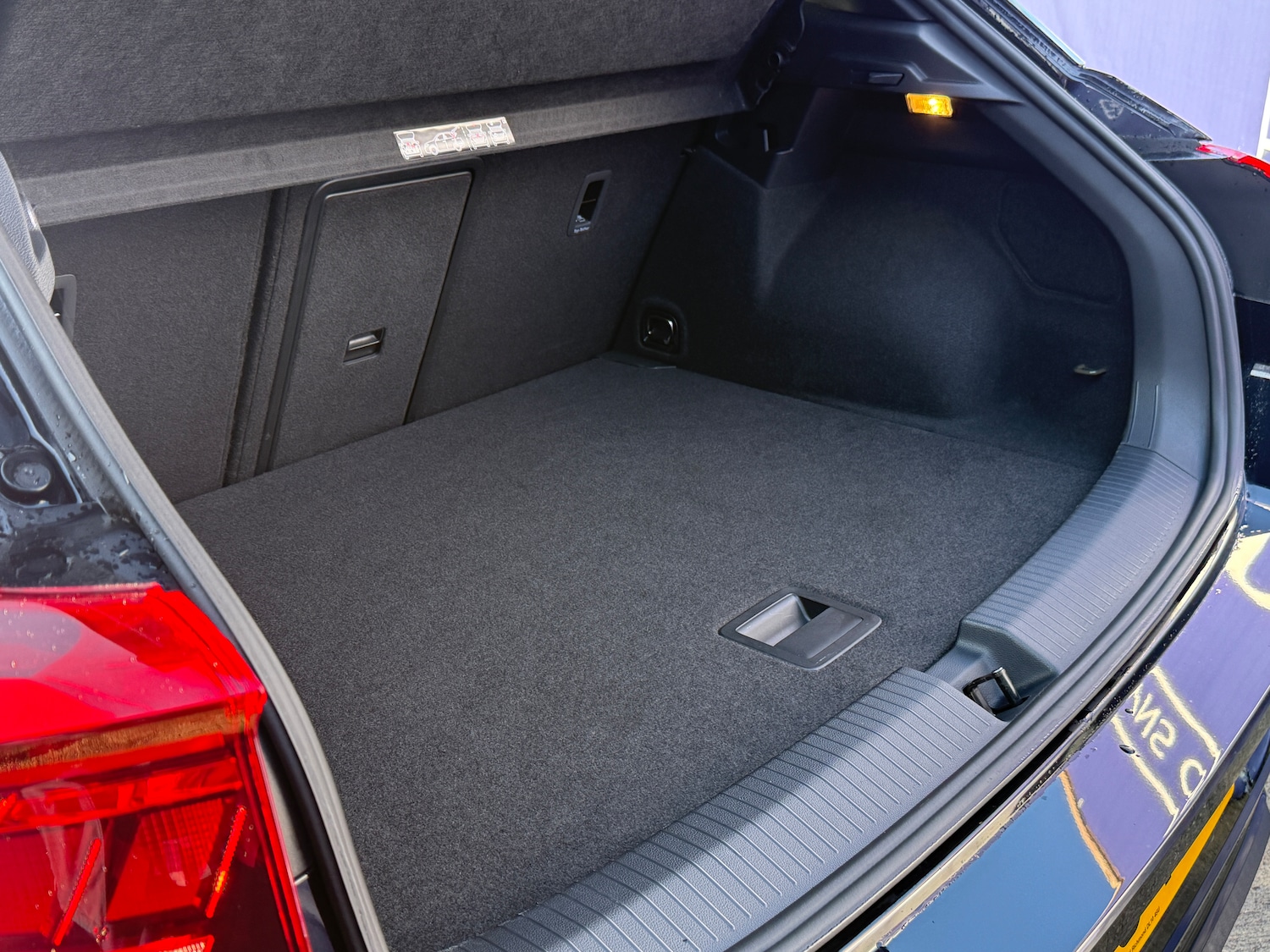 Used Volkswagen T-Roc 2020 for sale - 77352089: Photo 24