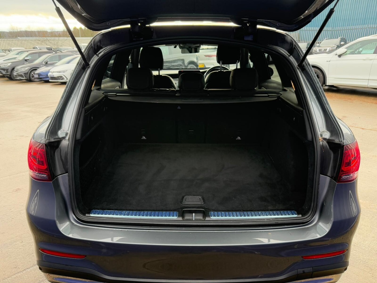 Used Mercedes-Benz GLC 2021 for sale - 76739412: Photo 22