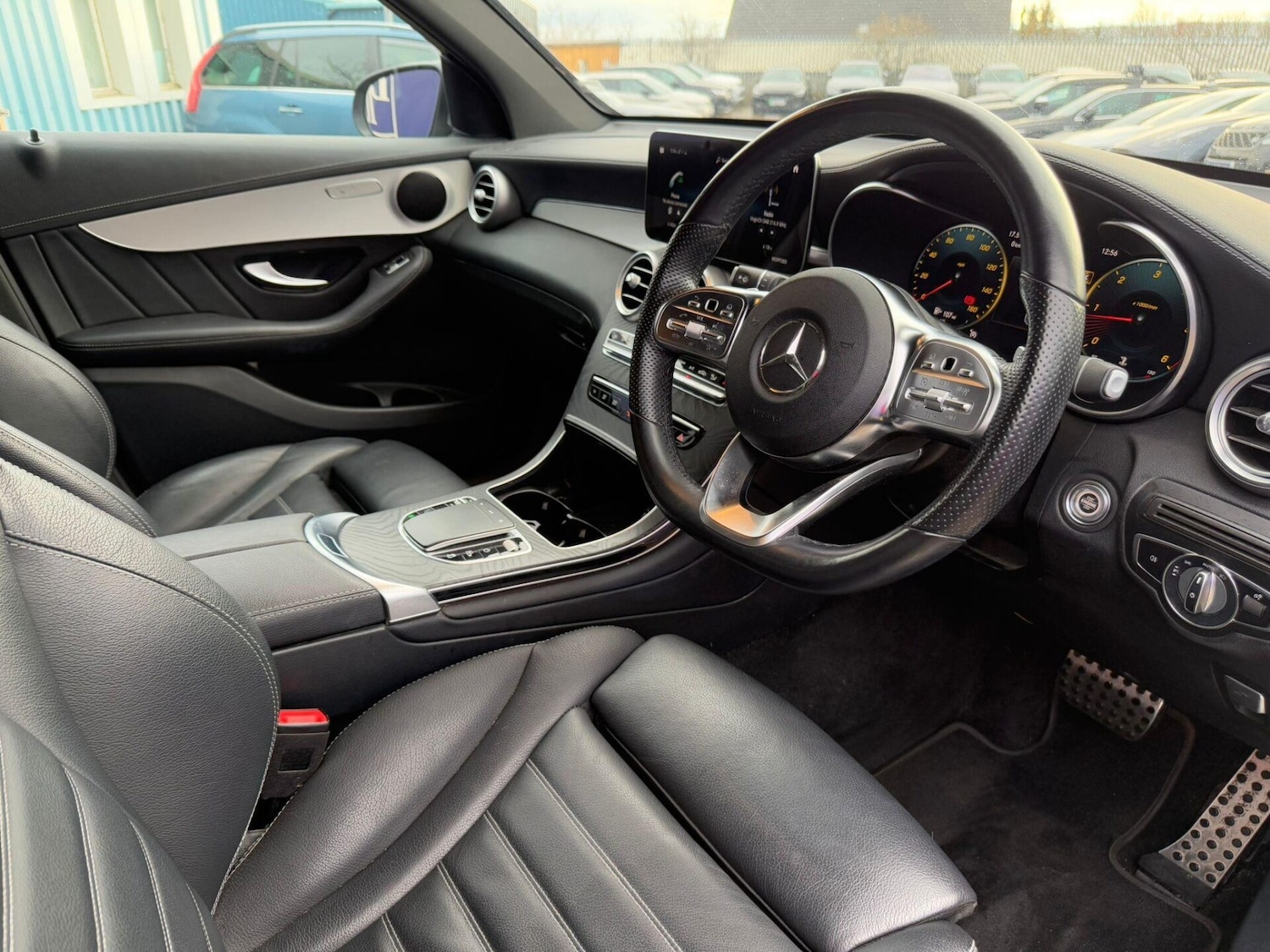 Used Mercedes-Benz GLC 2021 for sale - 76739412: Photo 3