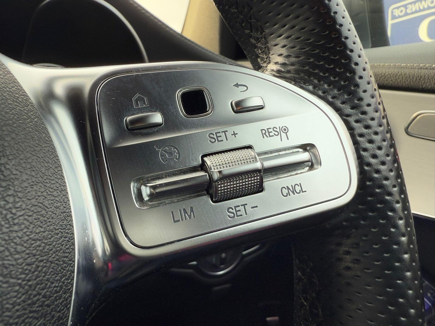 Used Mercedes-Benz GLC 2021 for sale - 76739412: Photo 32