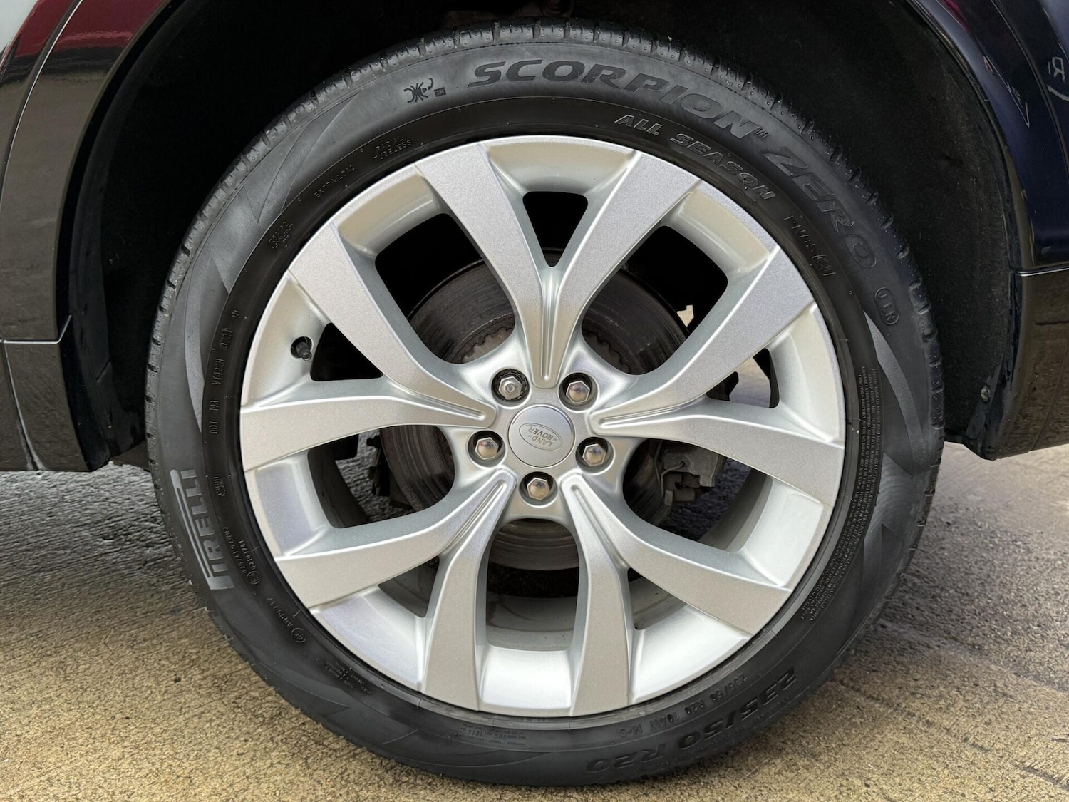 Used Land Rover Discovery 2022 for sale - 77037214: Photo 18