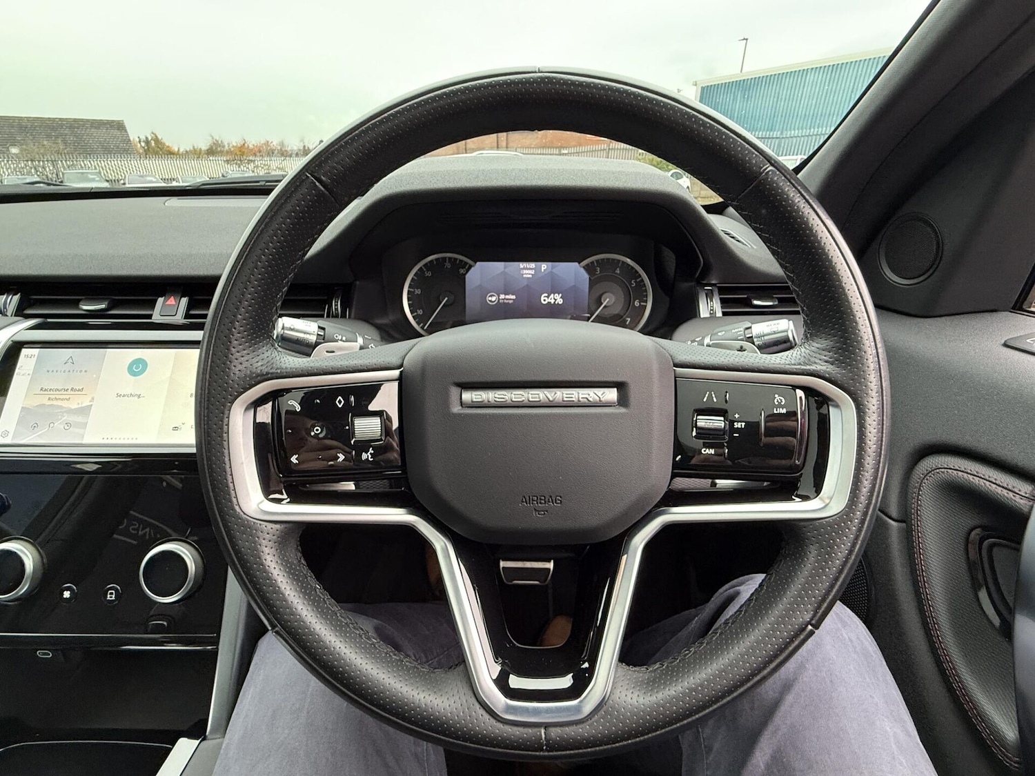 Used Land Rover Discovery 2022 for sale - 77037214: Photo 26