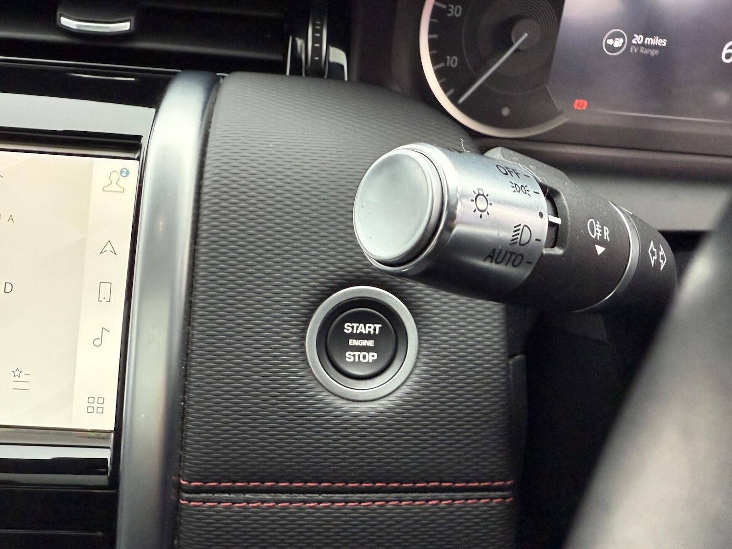 Used Land Rover Discovery 2022 for sale - 77037214: Photo 30