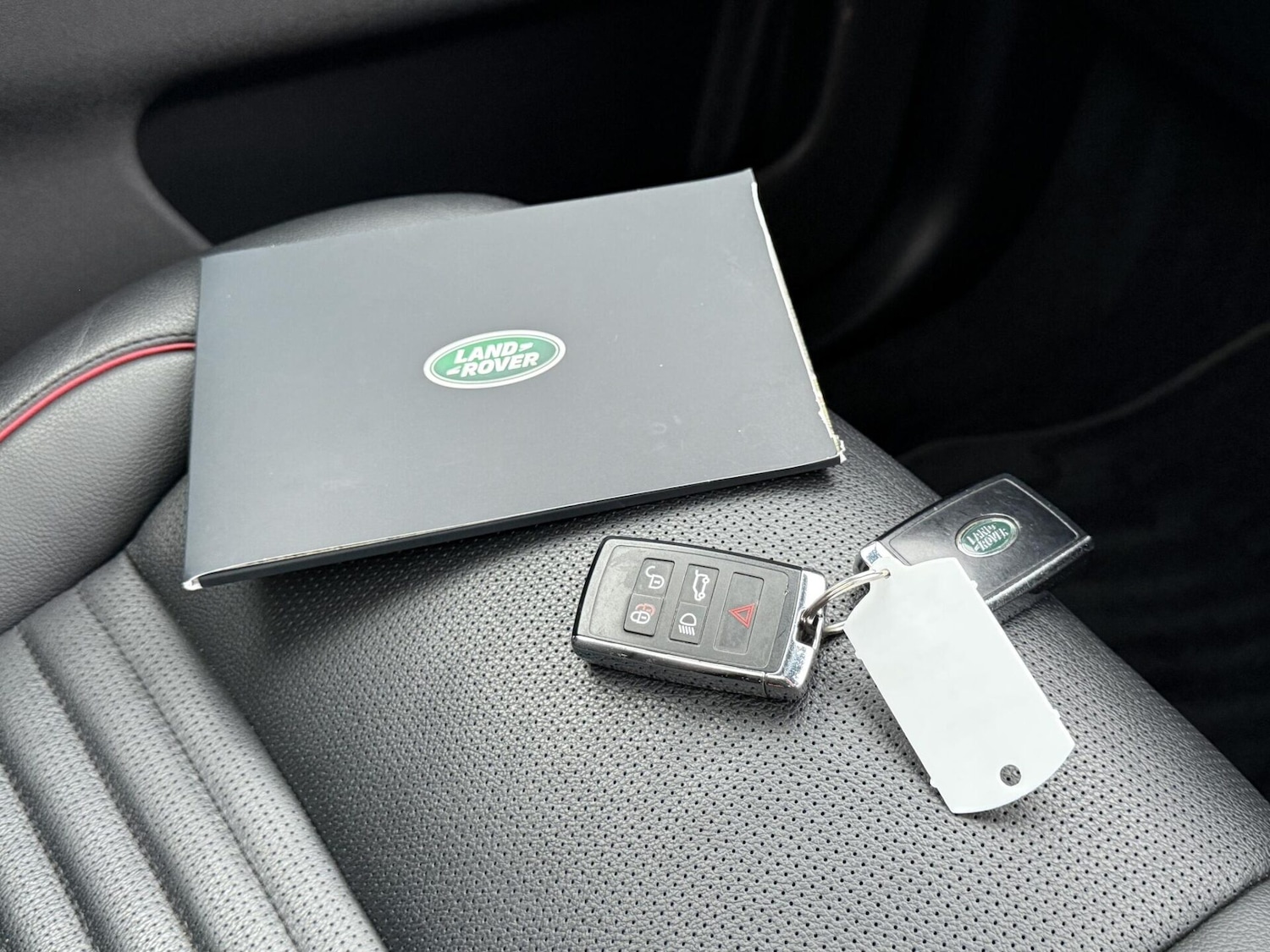 Used Land Rover Discovery 2022 for sale - 77037214: Photo 38