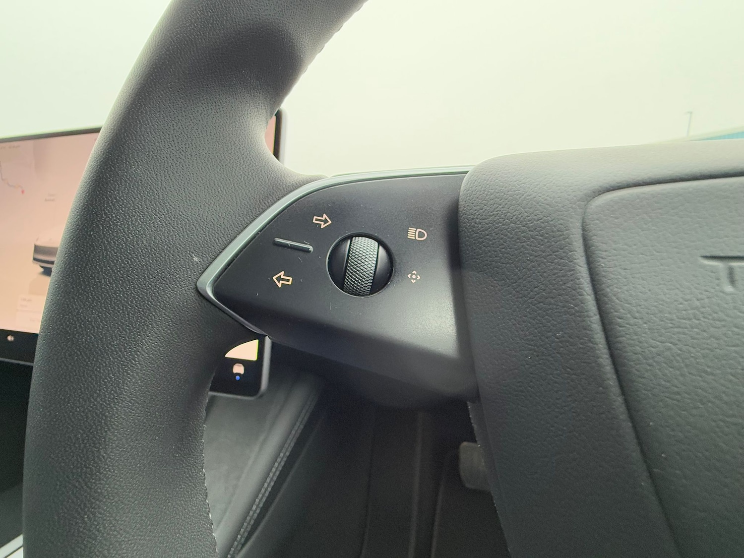 Used Tesla Model 3 2024 for sale - 77208256: Photo 32