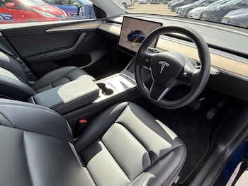 Used Tesla Model Y 2022 for sale - 75690795: Photo