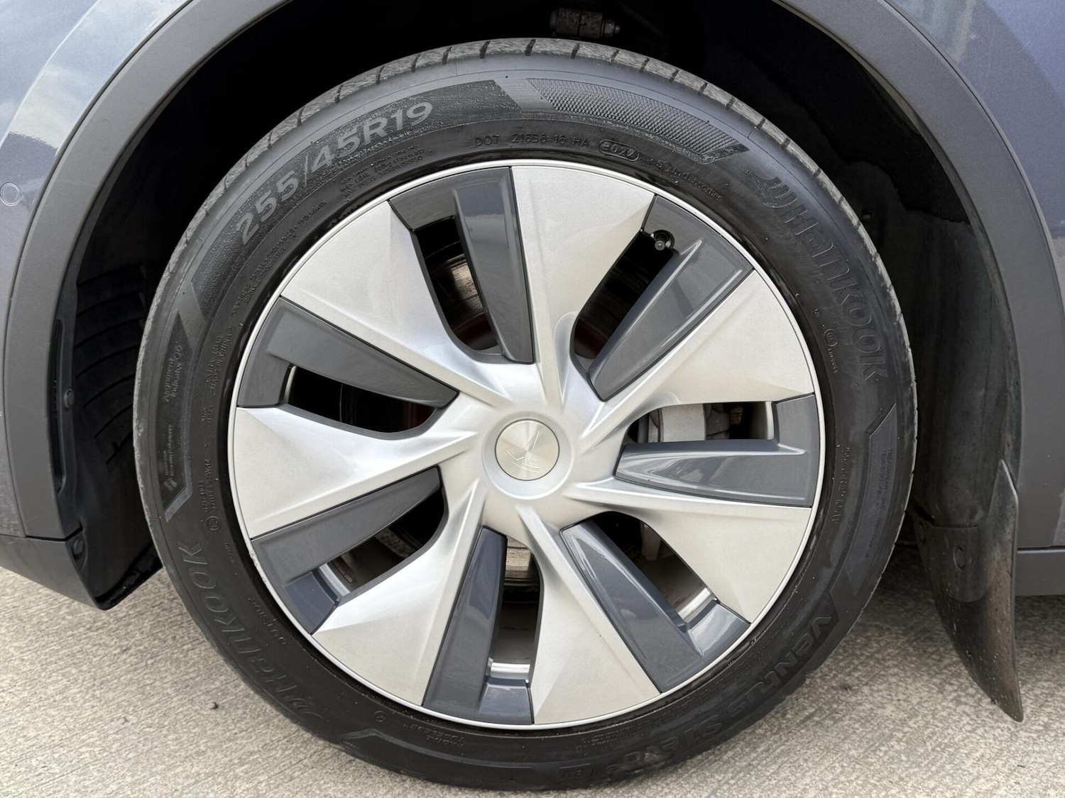 Used Tesla Model Y 2022 for sale - 76093339: Photo 19