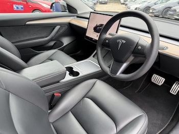 Used Tesla Model 3 2023 for sale - 78242378: Photo