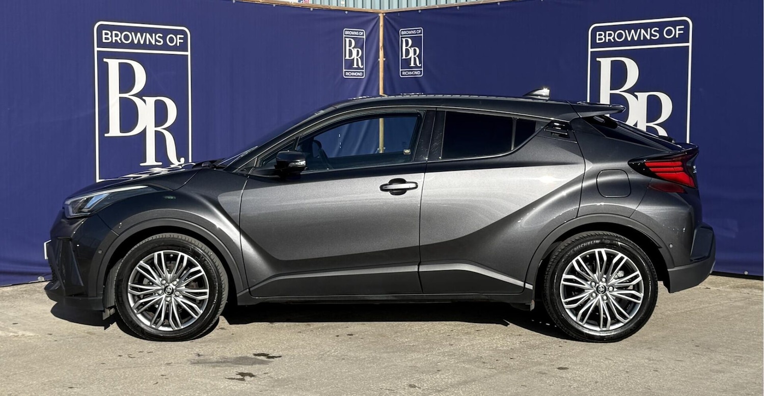 Used Toyota C-HR 2022 for sale - 76343812: Photo 10