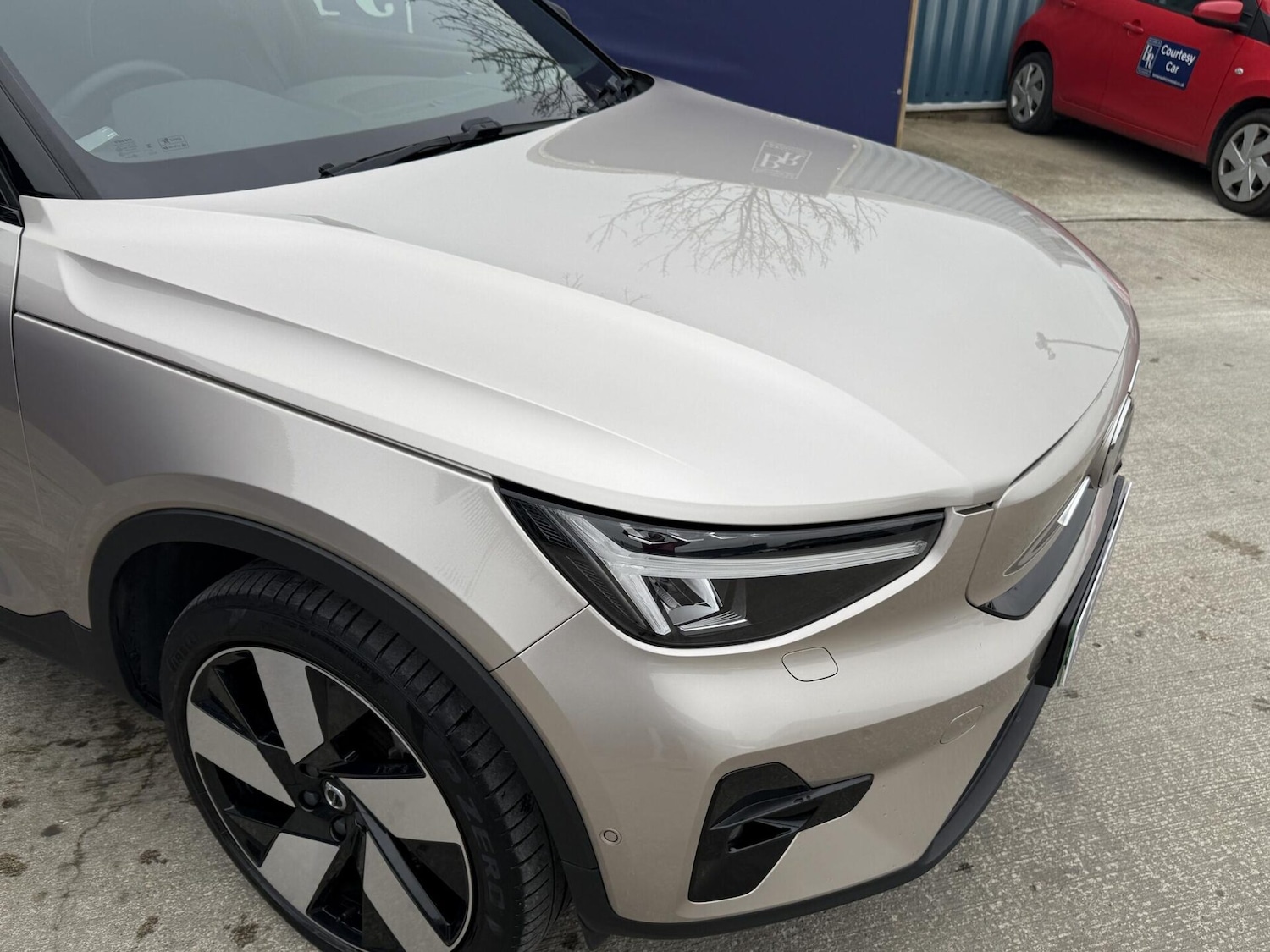 Used Volvo XC40 2023 for sale - 77069874: Photo 15