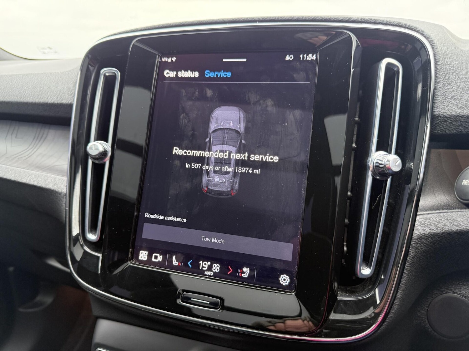 Used Volvo XC40 2023 for sale - 77069874: Photo 40