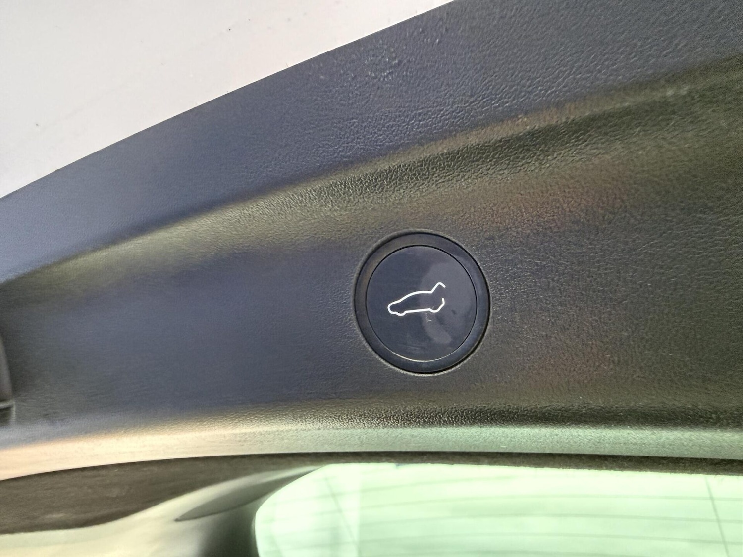 Used Tesla Model Y 2022 for sale - 77055984: Photo 23