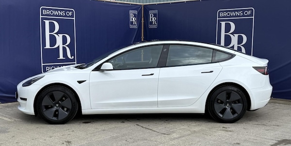 Used Tesla Model 3 2021 for sale - 76205809: Photo 10