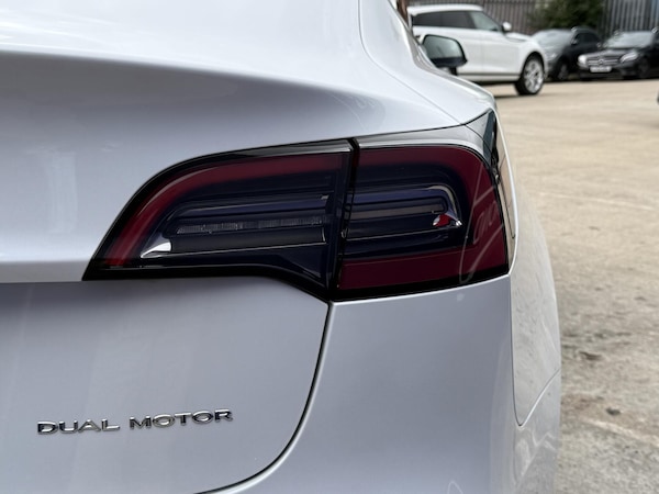 Used Tesla Model 3 2021 for sale - 76205809: Photo 20