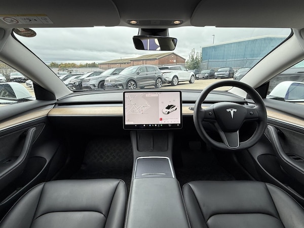 Used Tesla Model 3 2021 for sale - 76205809: Photo 25