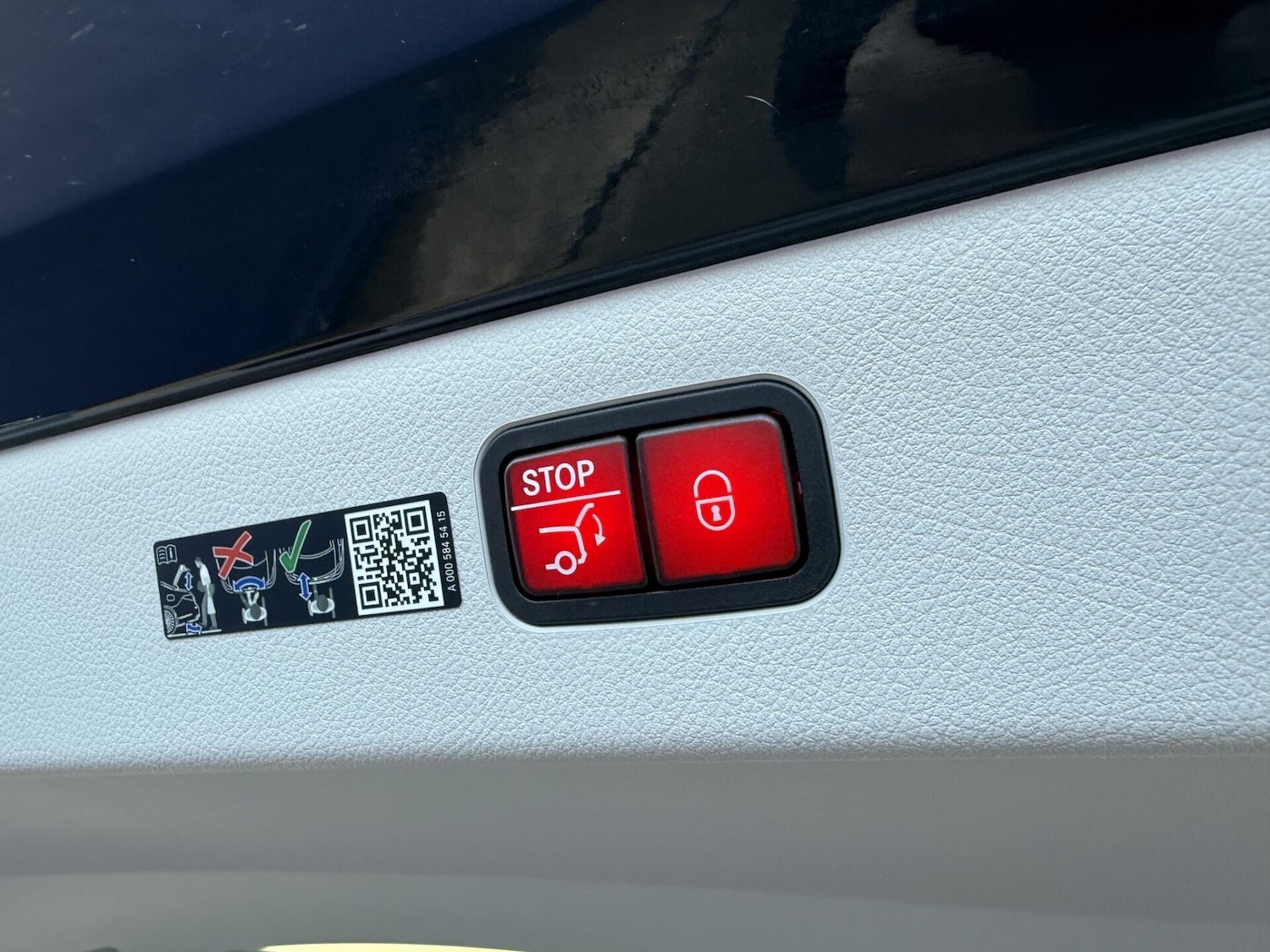 Used Mercedes-Benz EQS 2022 for sale - 76798578: Photo 28