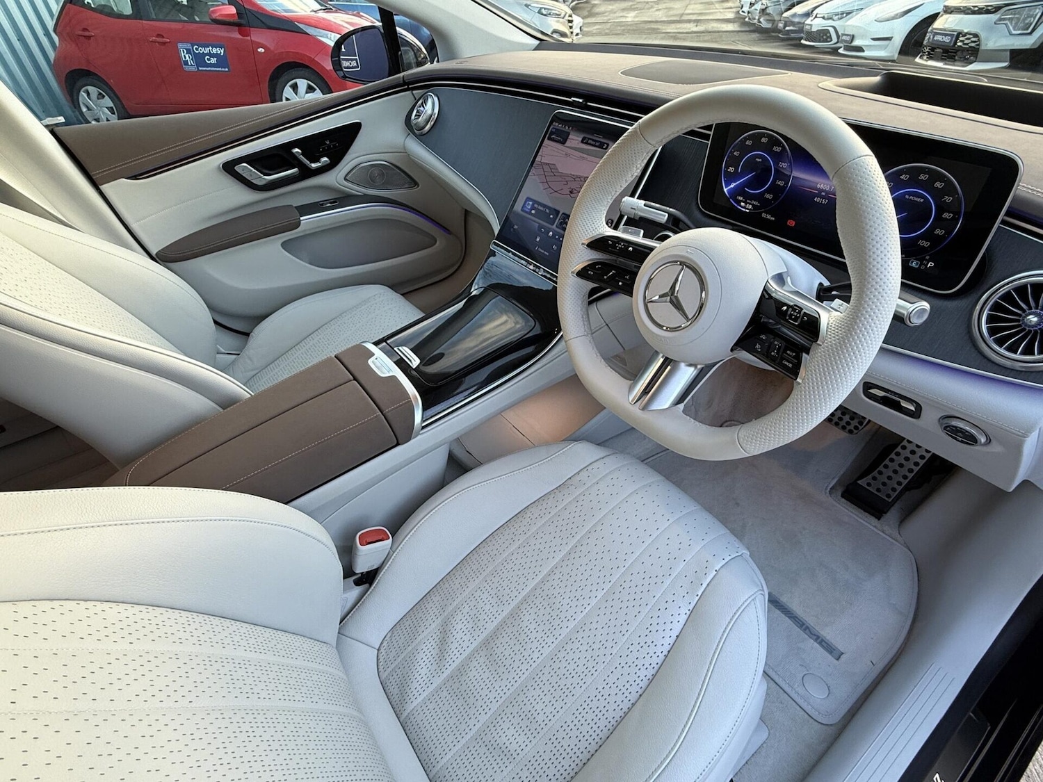 Used Mercedes-Benz EQS 2022 for sale - 76798578: Photo 3