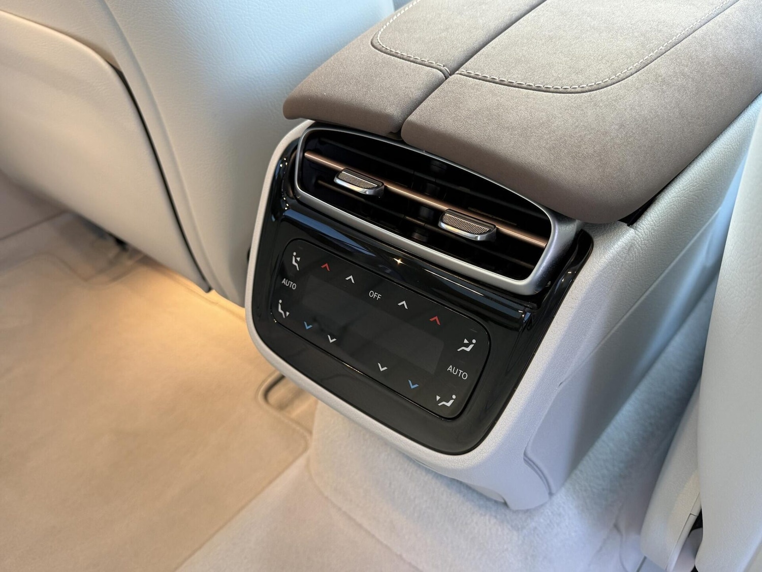 Used Mercedes-Benz EQS 2022 for sale - 76798578: Photo 33