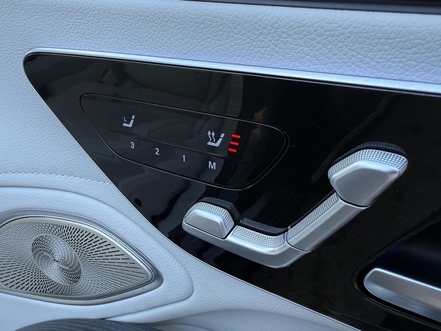 Used Mercedes-Benz EQS 2022 for sale - 76798578: Photo 35