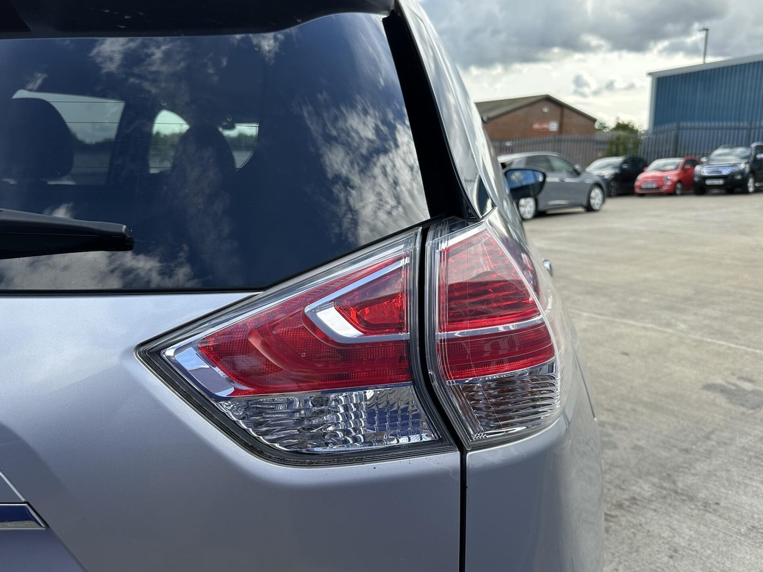 Used Nissan X-Trail 2017 for sale - 76449276: Photo 20