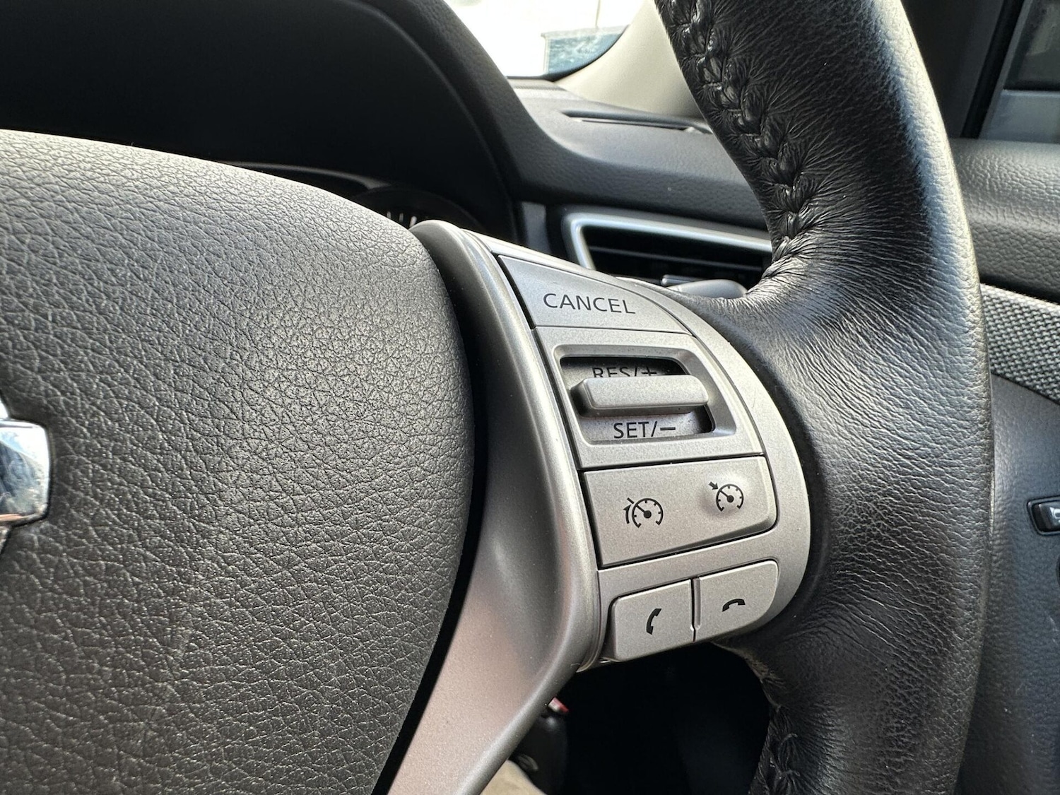 Used Nissan X-Trail 2017 for sale - 76449276: Photo 26