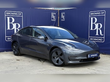 Tesla - Model 3