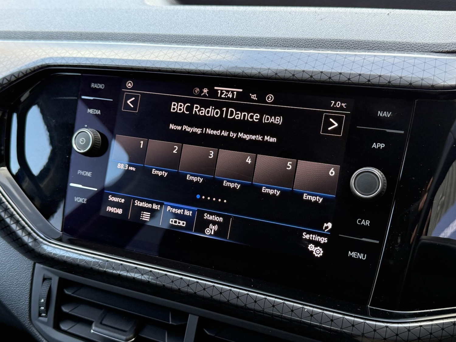 Used Volkswagen T-Cross 2021 for sale - 76406103: Photo 28