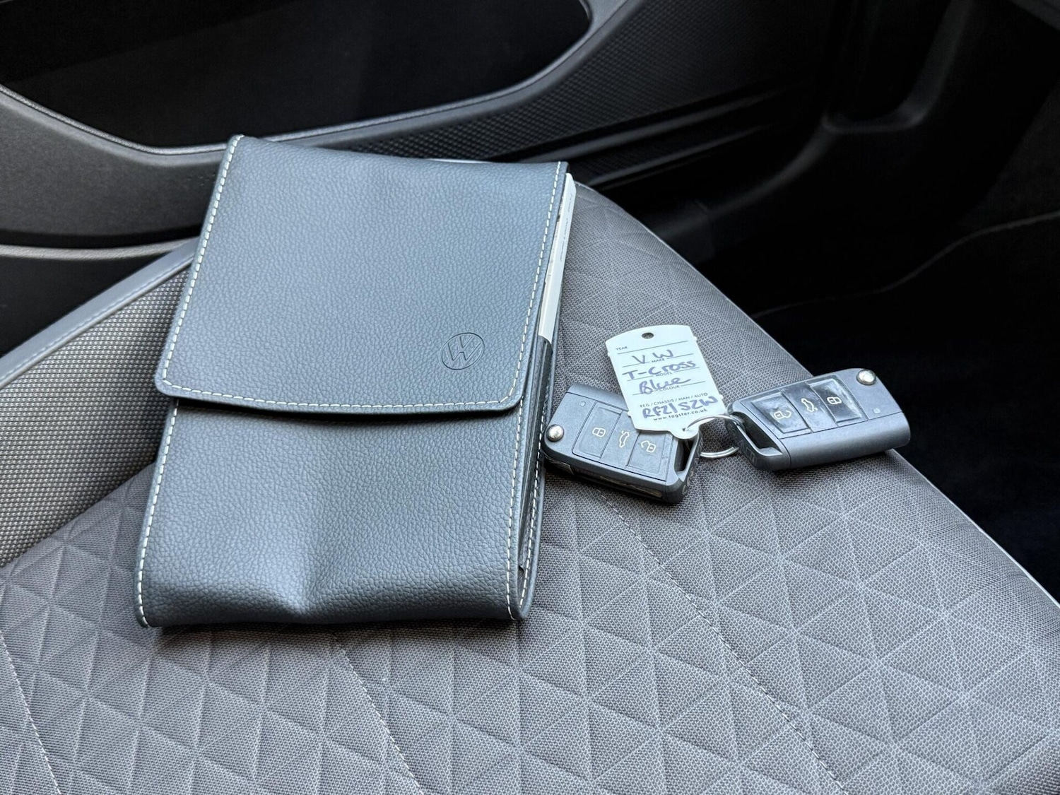 Used Volkswagen T-Cross 2021 for sale - 76406103: Photo 31