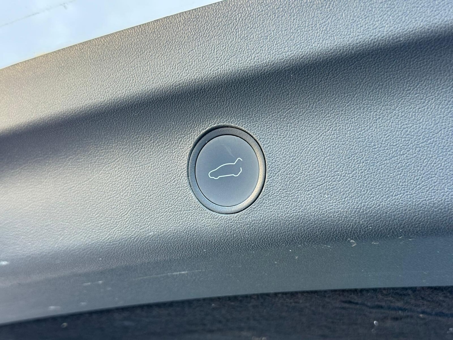 Used Tesla Model Y 2023 for sale - 77044749: Photo 24