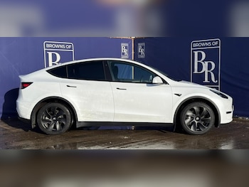 Used Tesla Model Y 2023 for sale - 77044749: Photo