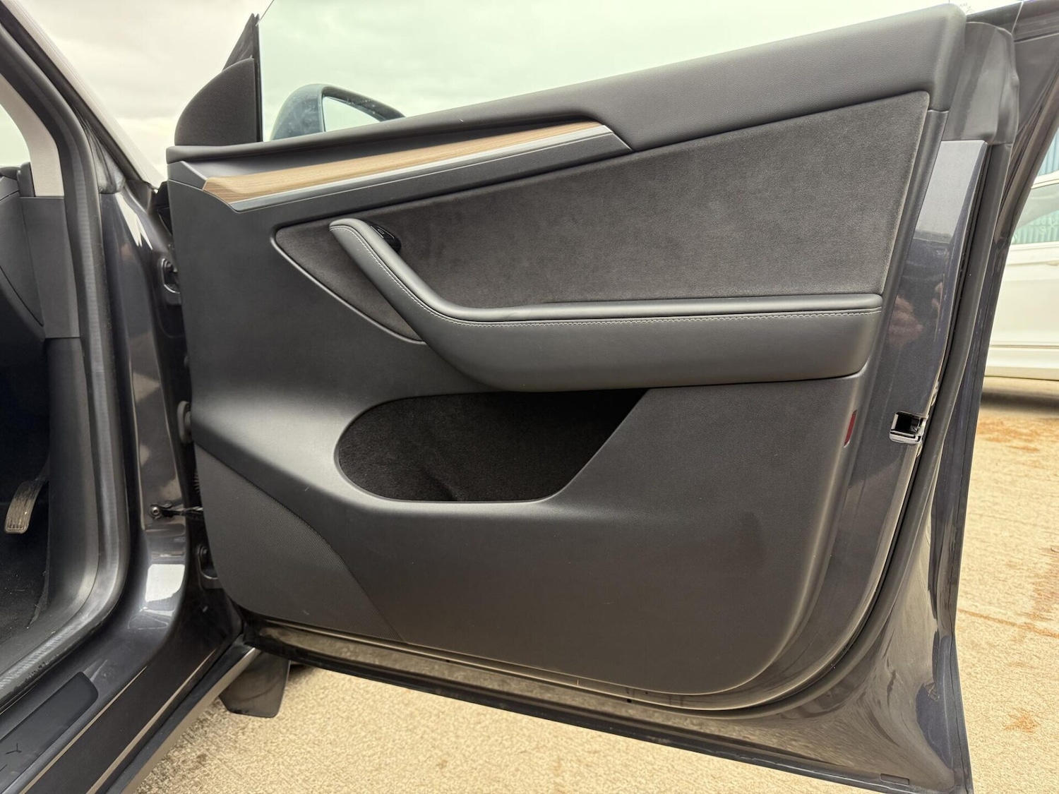 Used Tesla Model Y 2022 for sale - 77044740: Photo 27