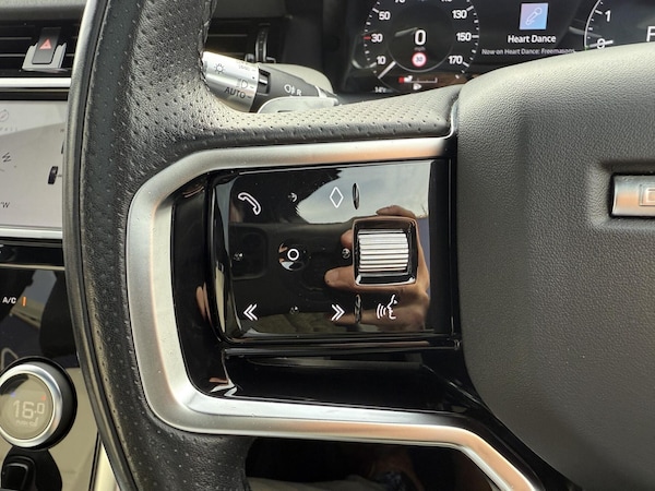 Used Land Rover Discovery Sport 2021 for sale - 76236475: Photo 27
